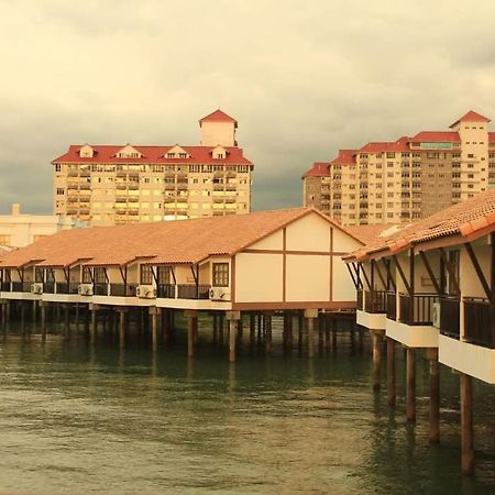 K. E. Private Water Chalet, Port Dickson Kültér fotó